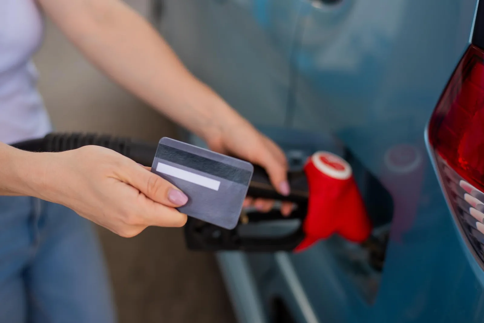 Intégration des cartes carburants dans la plateforme de géolocalisation Intégration des cartes carburants dans la plateforme de géolocalisation